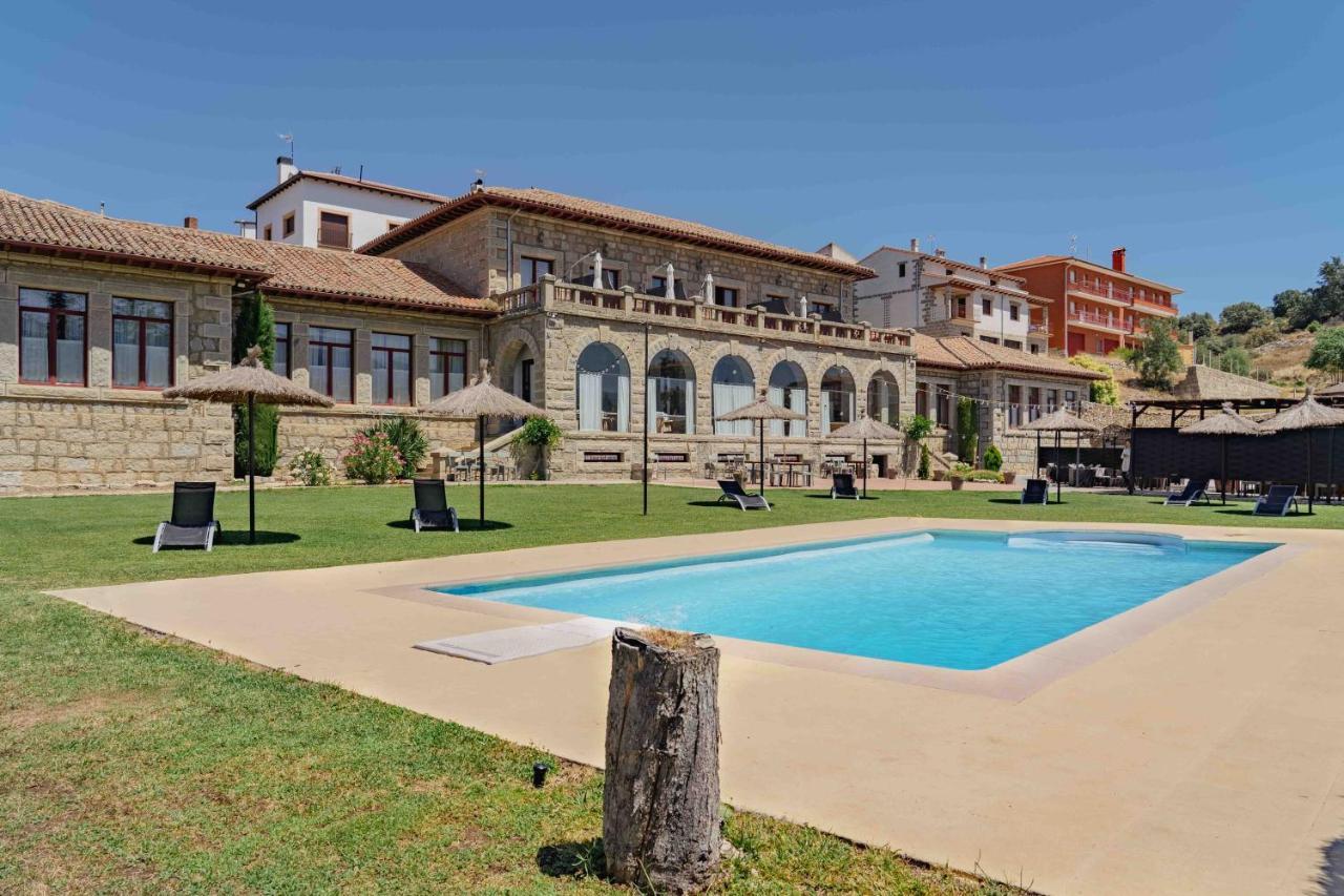 Posada Real Restaurante El Linar Del Zaire Burgohondo Exterior foto